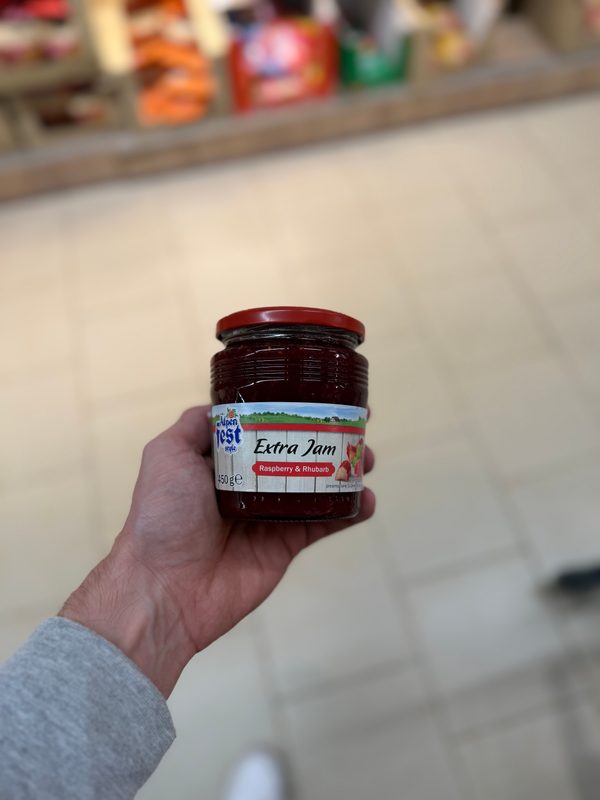 Extra Jam Raspberry & Ruhubarb