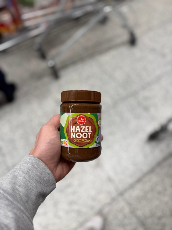 Hazel Noot Chocopasta