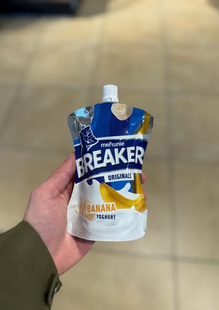 Breaker Banana Yoghurt