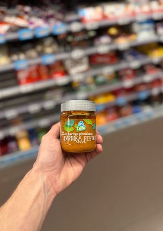 Hartige Pindakaas Paprika Pesto Smaak